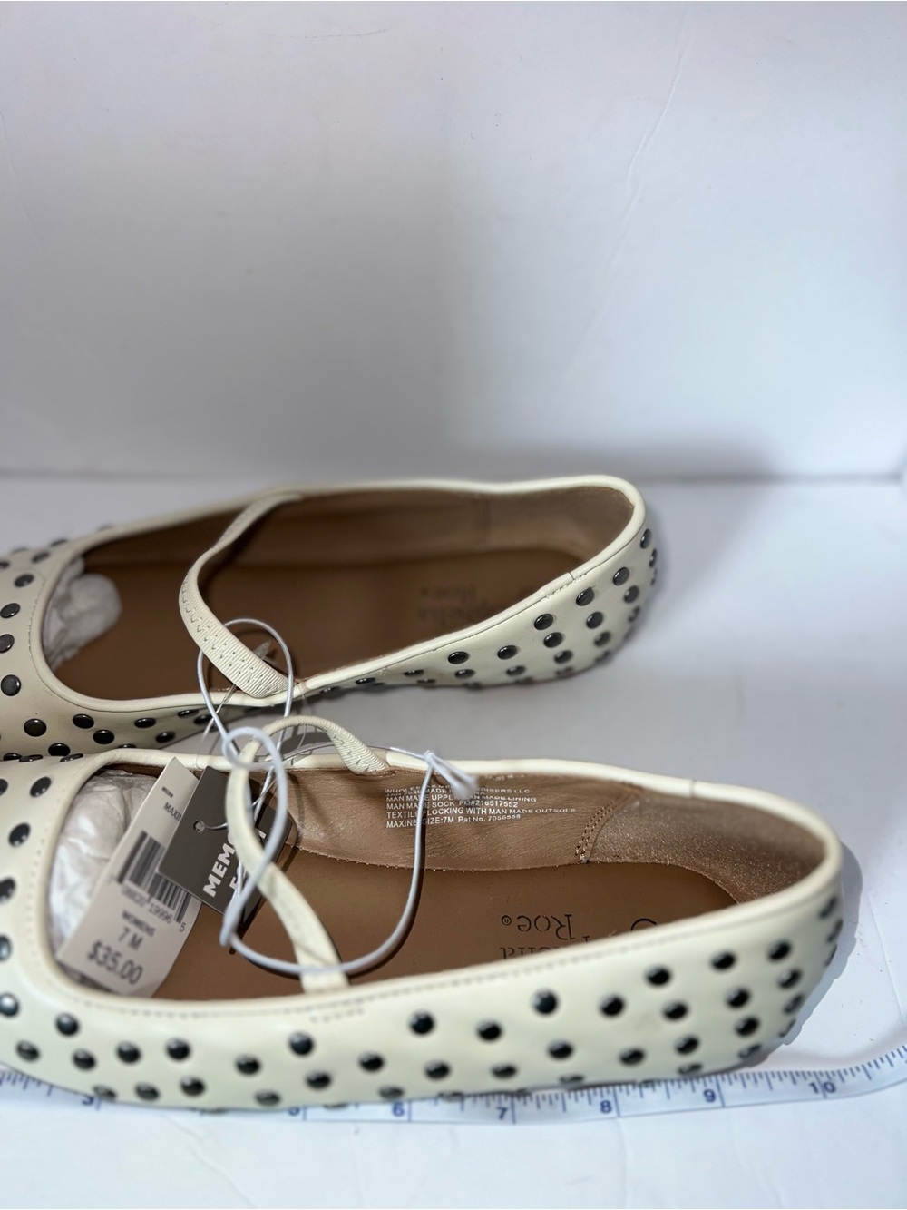NWT Ophelia Roe Ivory Studded Mary Jane Ballet Flats Memory Foam Size 8 - Picture 6 of 6